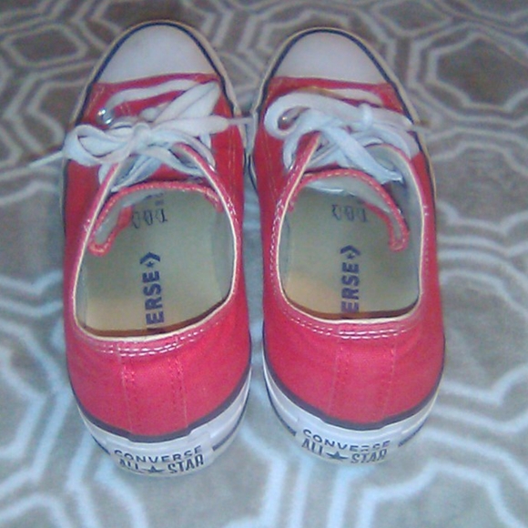 Converse - Picture 3 of 3